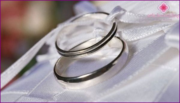 Як відсвяткувати срібне весілля